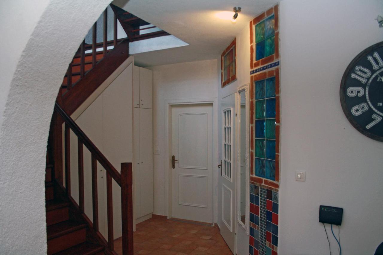 "Art House" Rovinj-Holiday, Holiday Home To Rent Ровиньско село Экстерьер фото