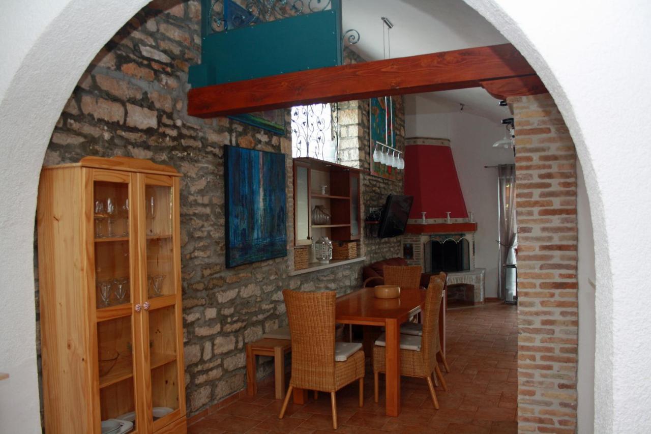 "Art House" Rovinj-Holiday, Holiday Home To Rent Ровиньско село Экстерьер фото